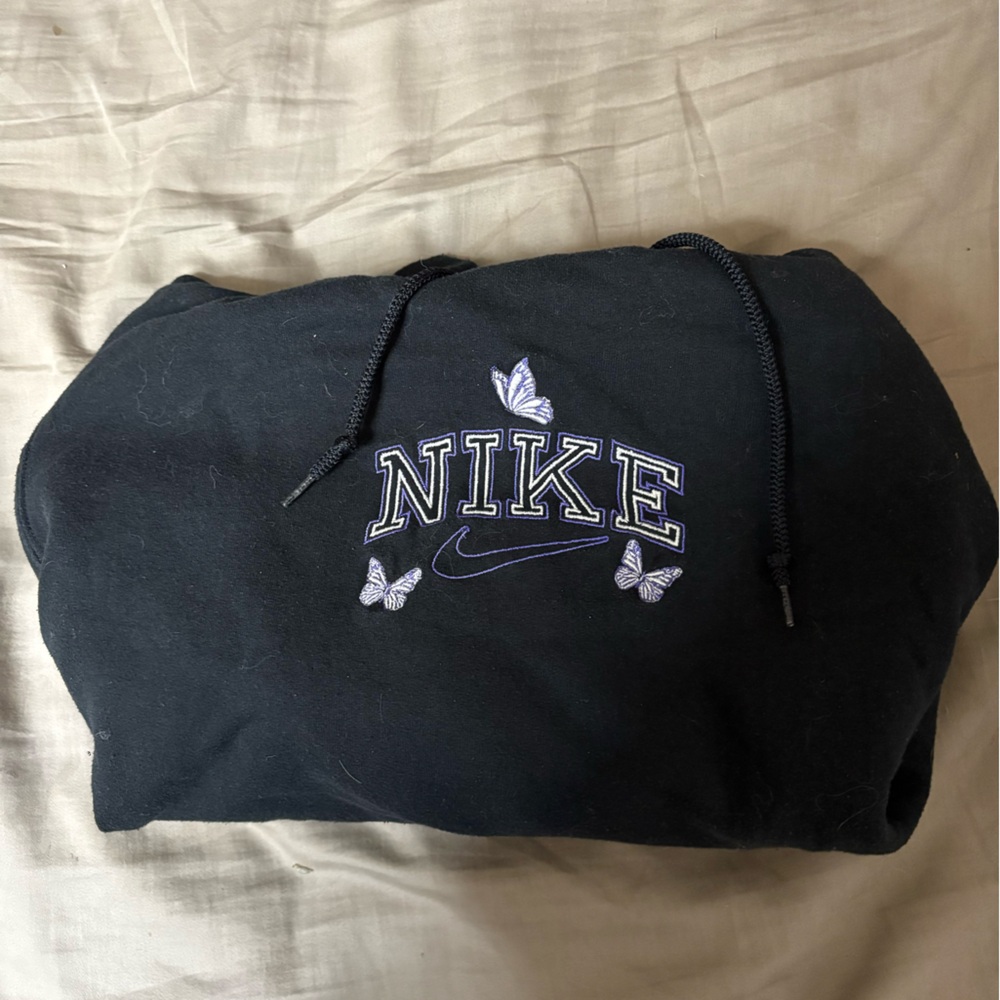 Black Hoodie embroidered with NIKE and butterflies